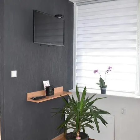 דירה Apartman 13